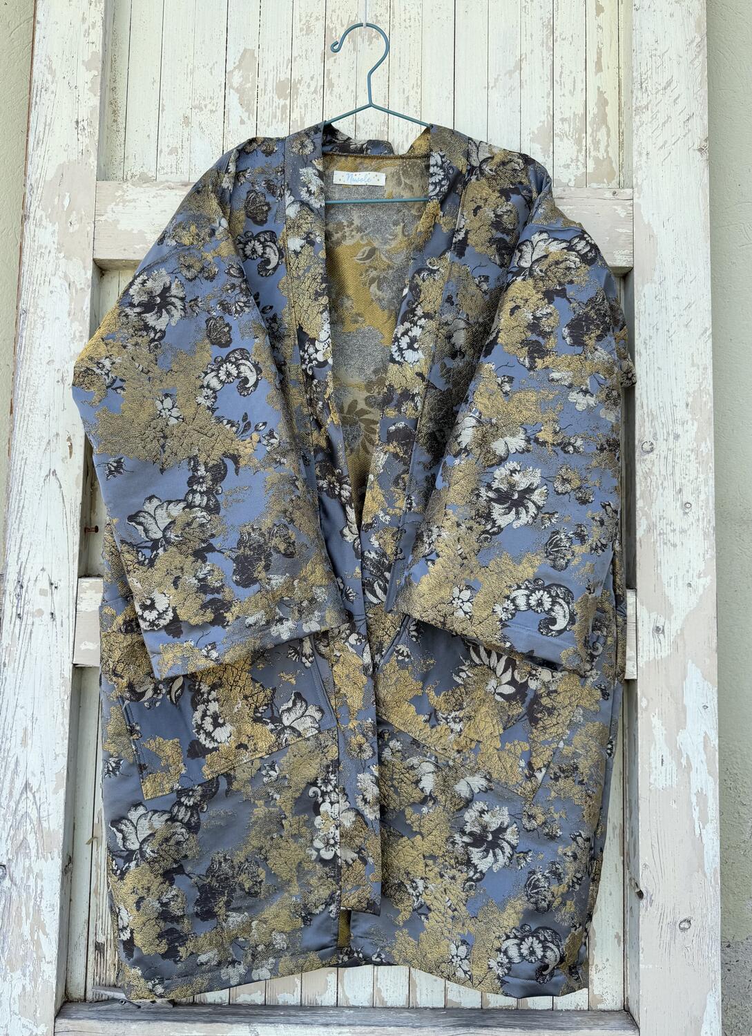 Kimono avio e oro