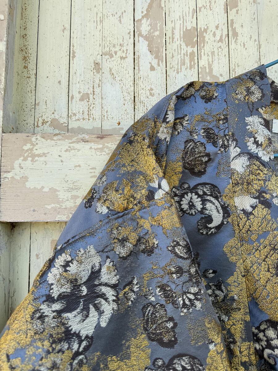 Kimono avio e oro