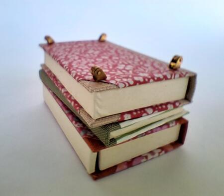 Book coffee table 3