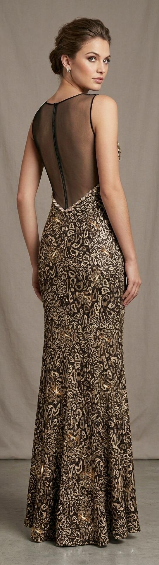 1020 Long dress with shiny silver or gold spotted embroidery