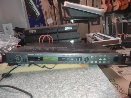 YAMAHA FX900 PROCESSORE MULTIEFFETTO OCCASIONE