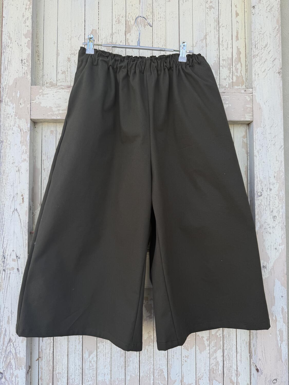 Pantalone bermuda  verde bottiglia 