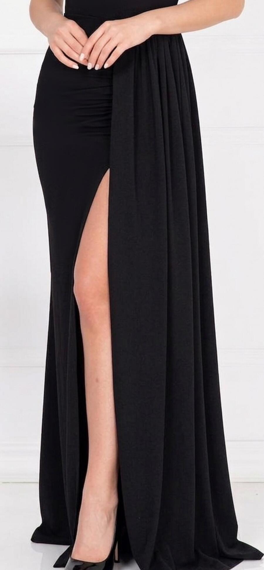 0982 Dress with slit and side panel with open sweetheart neckline