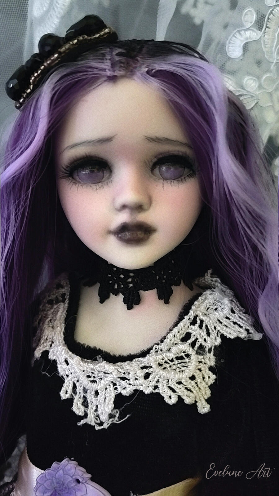  Michaela - Bambola Goth in porcellana