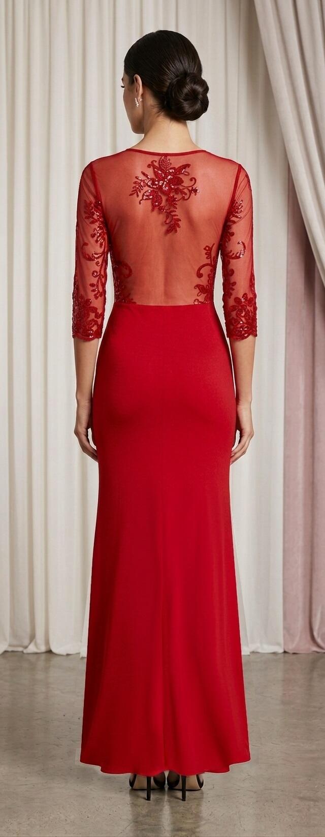 1030 Abito con due spacchi in maglina elastica con corpetto in tulle e paillettes