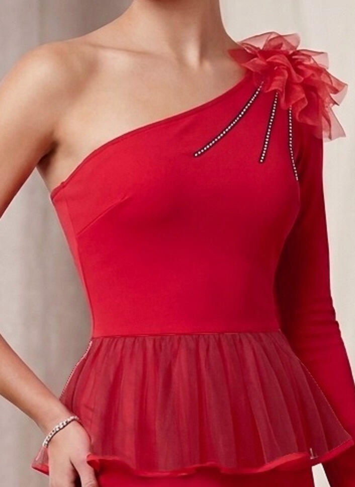 1035 Short one-shoulder red jersey dress with tulle frock
