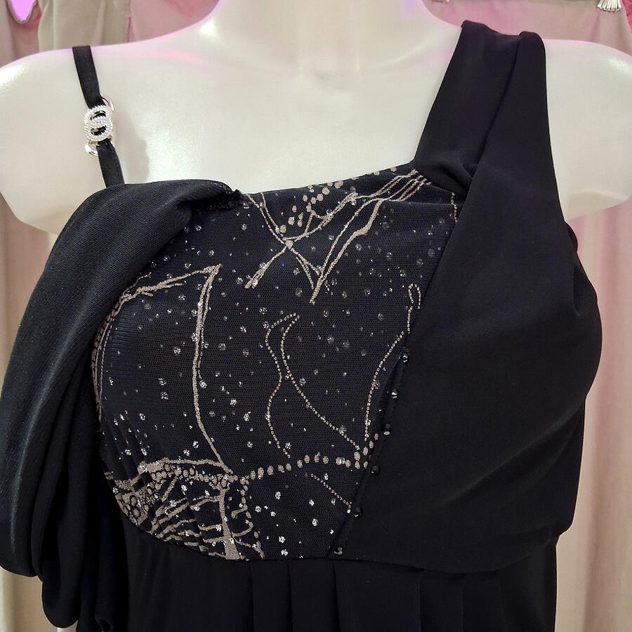 1040 Abito in jersey maglina elastica con corpetto in tulle brillatinato 