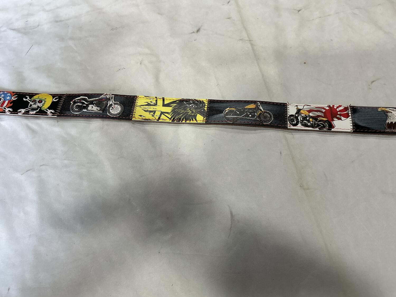 Cintura Harley Davidson teschi e bandiera Giappone