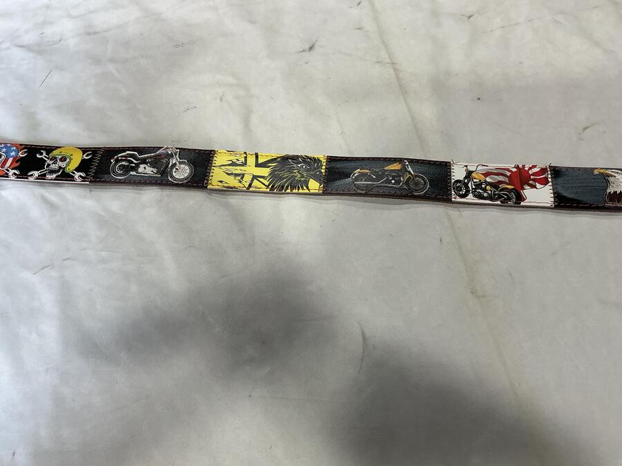 Cintura Harley Davidson teschi e bandiera Giappone
