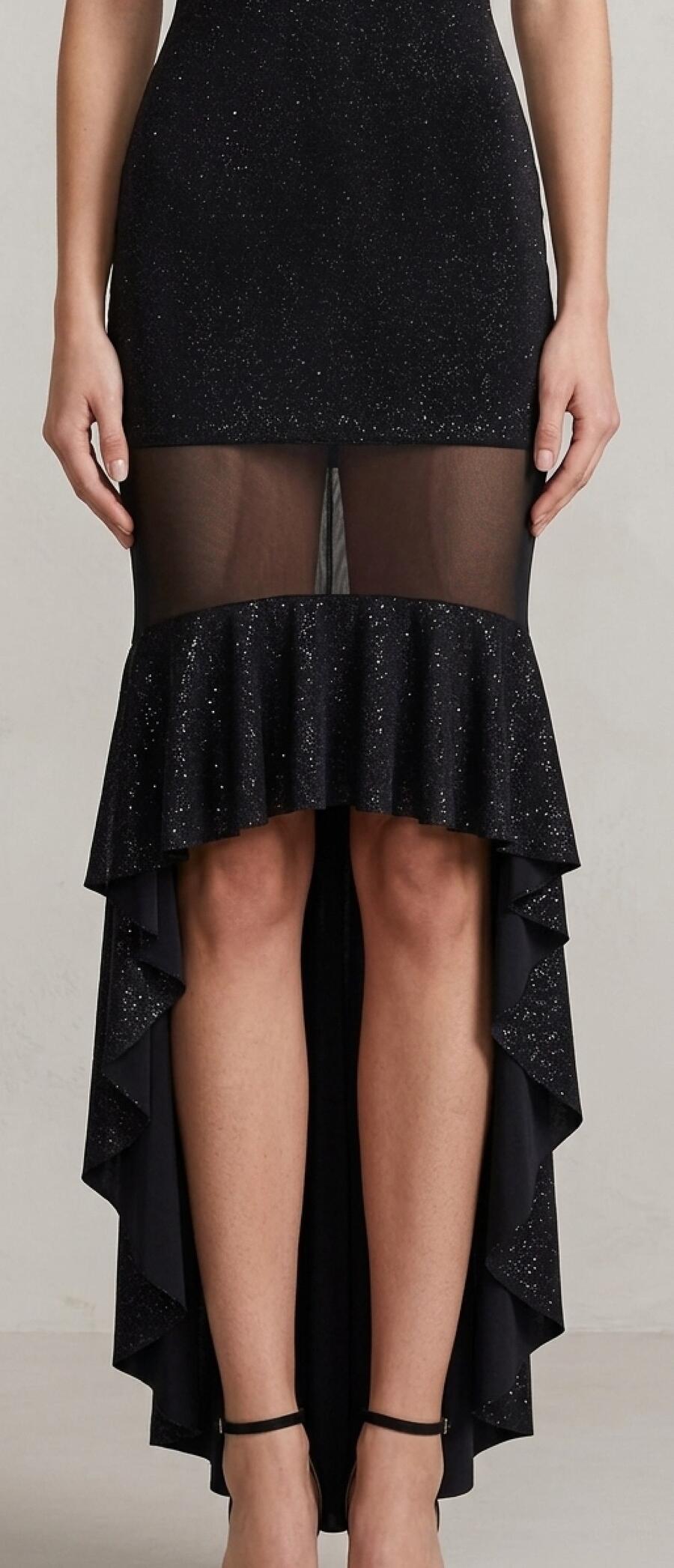 1045 Short dress with train and transparent tulle in glittery lycra