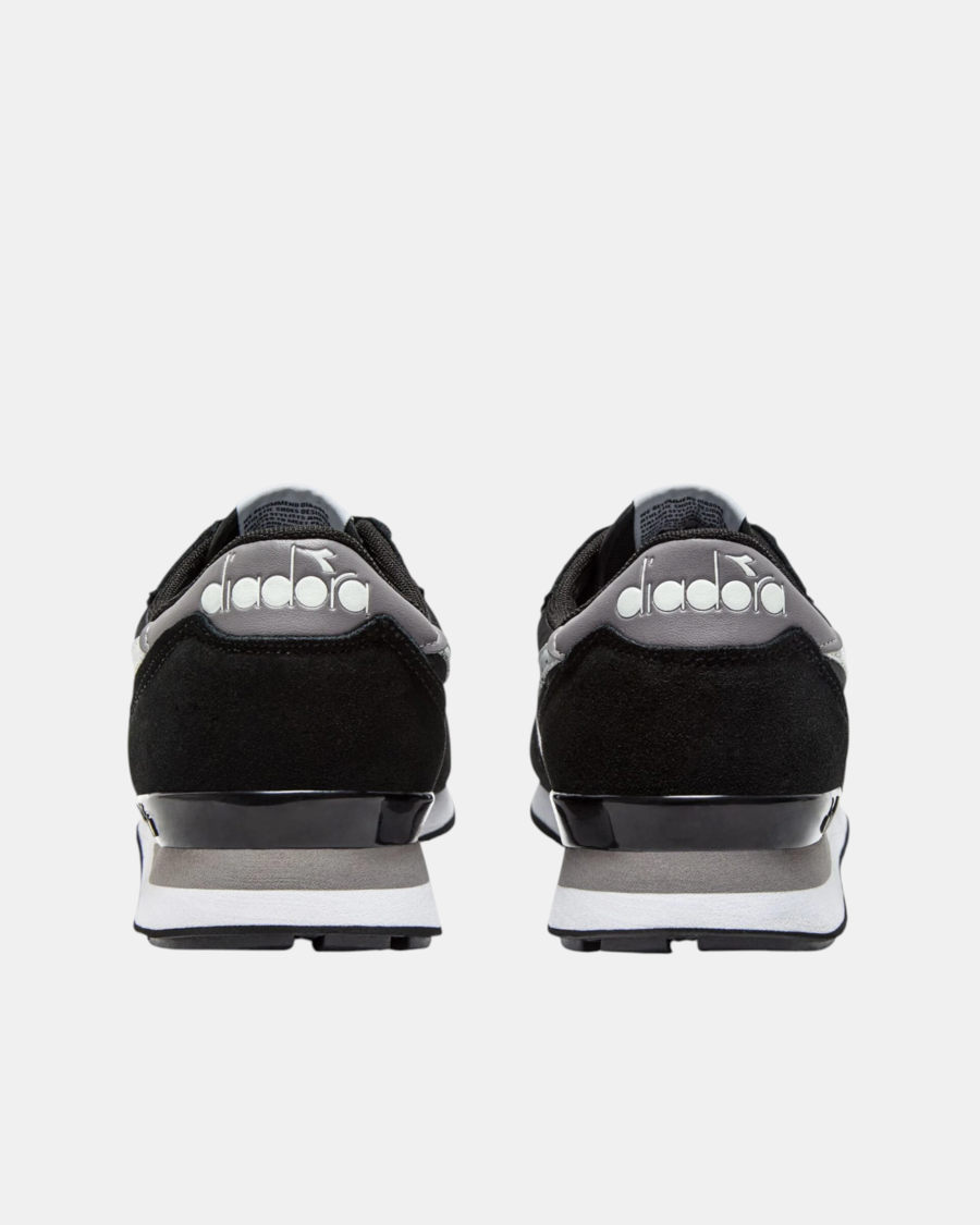 Lotti Sneakers Uomo Brand Diadora da 50, 100 o 200 pz.