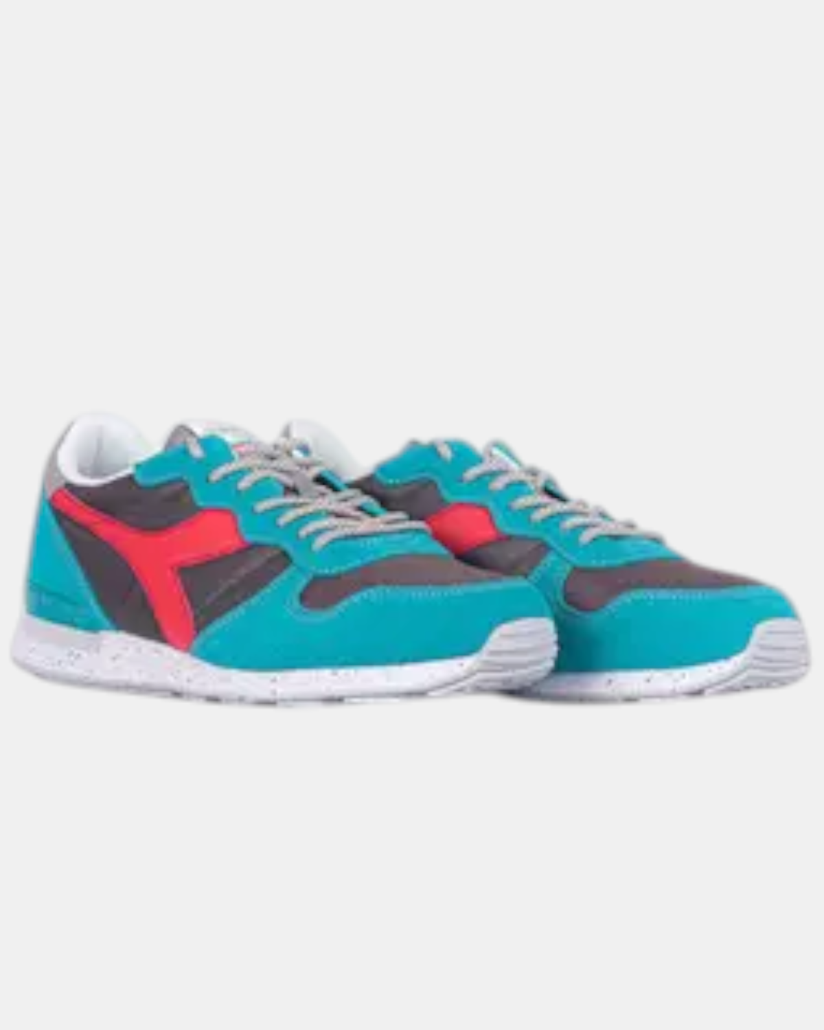 Lotti Sneakers Uomo Brand Diadora da 50, 100 o 200 pz.