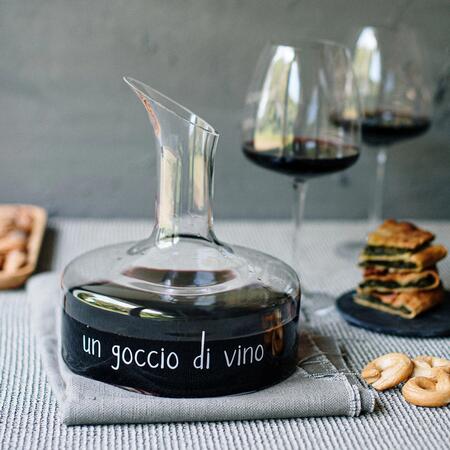 Simple Day Decanter "Un Goccio di Vino" — Vetro Soffiato, Ø19x21 cm