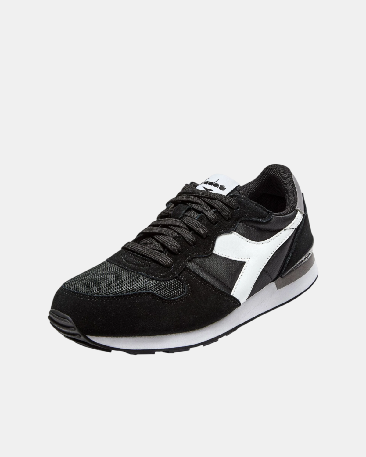 Lotti Sneakers Donna Brand Diadora da 50, 100 o 200 pz.