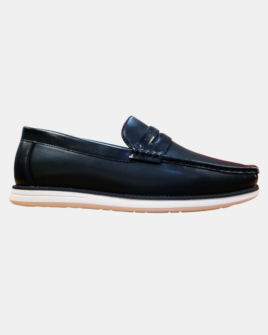 Lotti di Scarpe e Mocassini Uomo Pierre Cardin da 30, 60 o 100 pz.