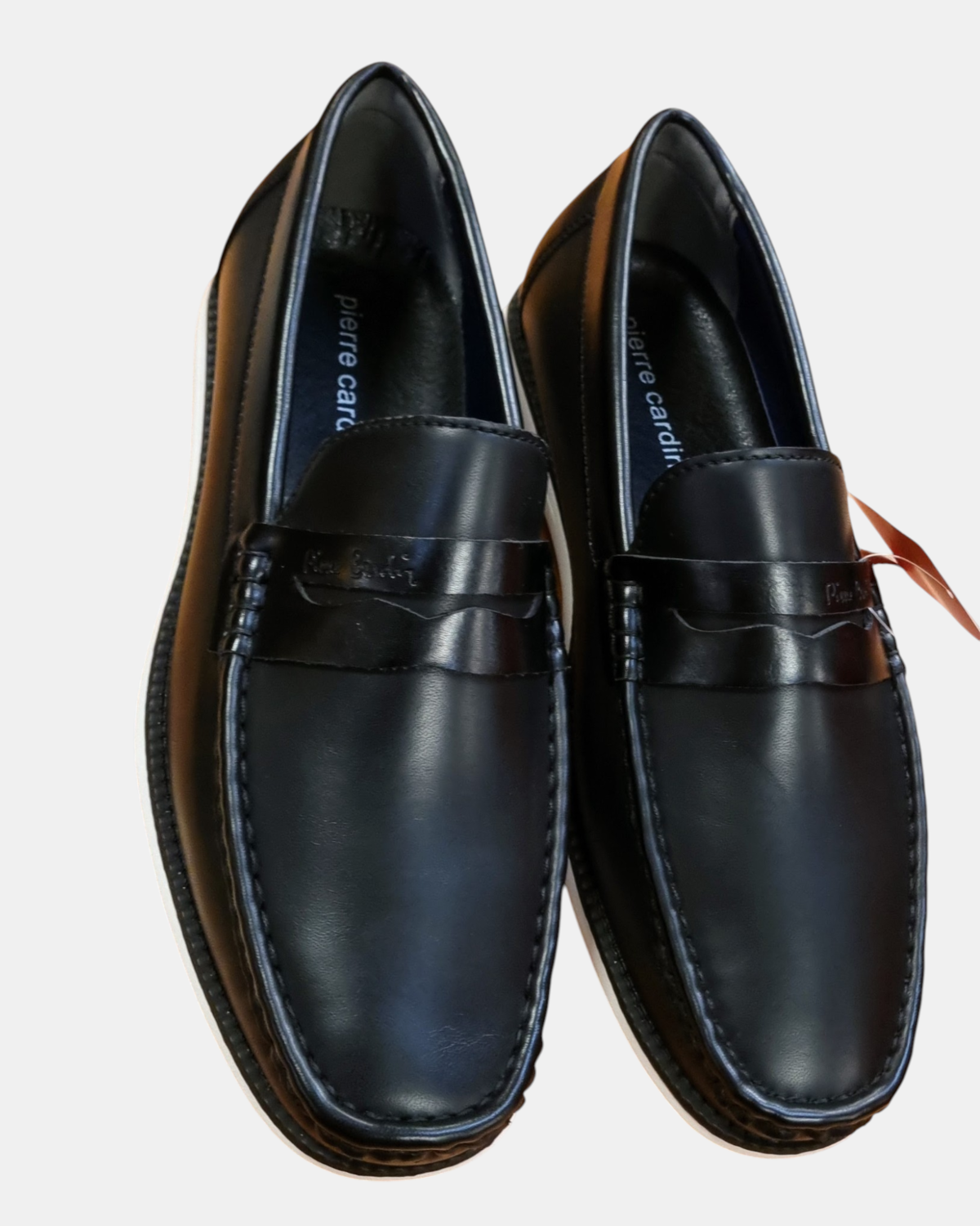 Lotti di Scarpe e Mocassini Uomo Pierre Cardin da 30, 60 o 100 pz.