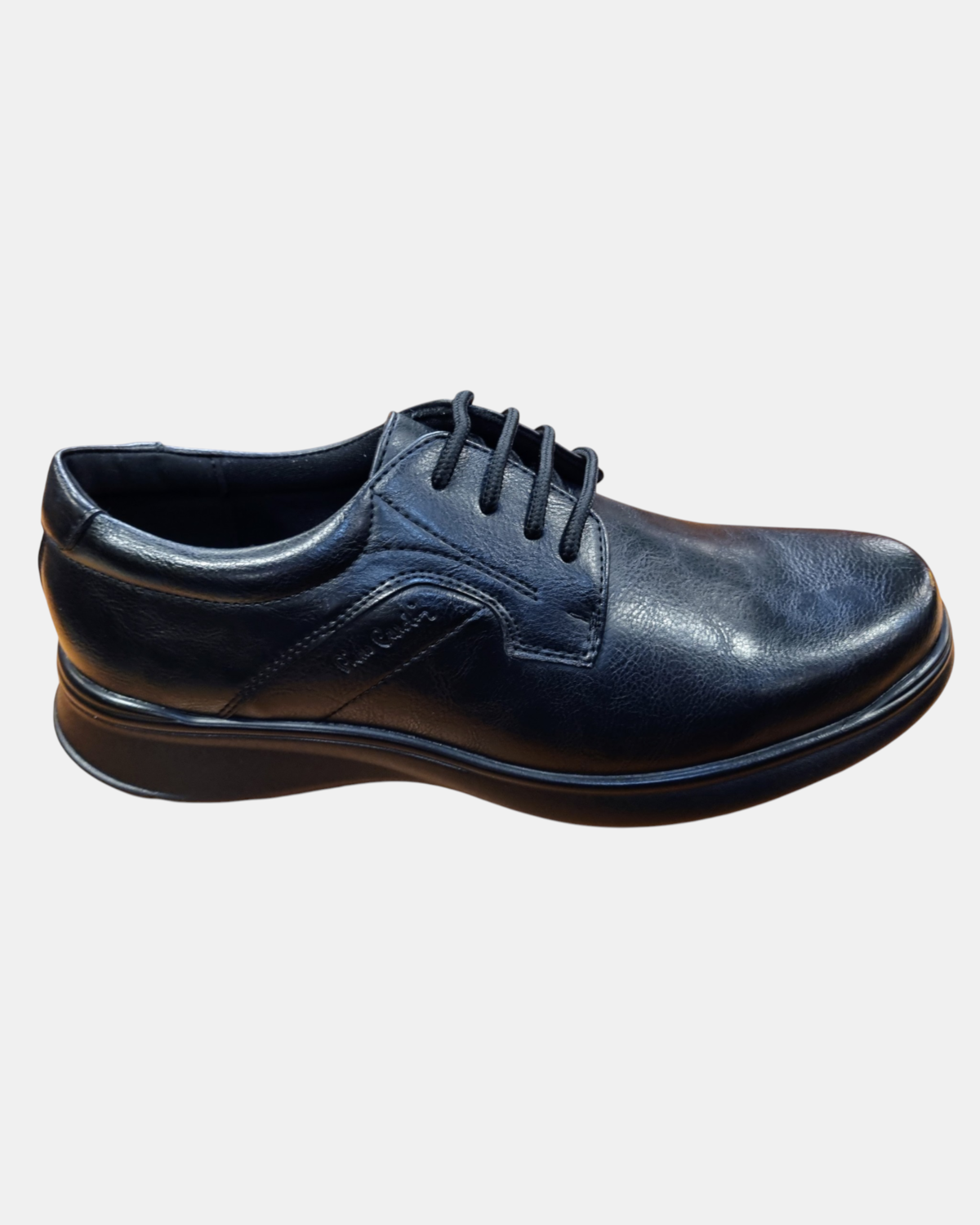 Lotti di Scarpe e Mocassini Uomo Pierre Cardin da 30, 60 o 100 pz.