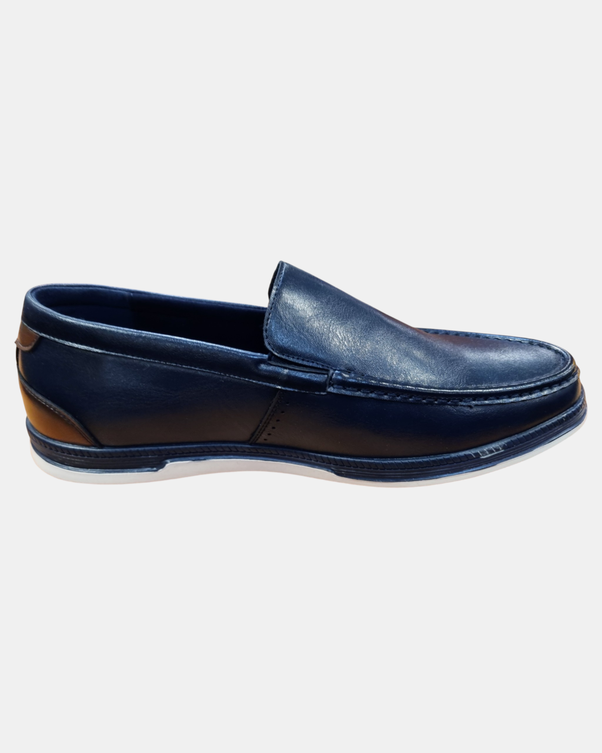Lotti di Scarpe e Mocassini Uomo Pierre Cardin da 30, 60 o 100 pz.