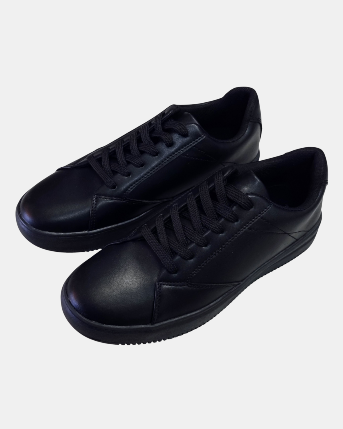 Lotti di Scarpe e Mocassini Uomo Pierre Cardin da 30, 60 o 100 pz.