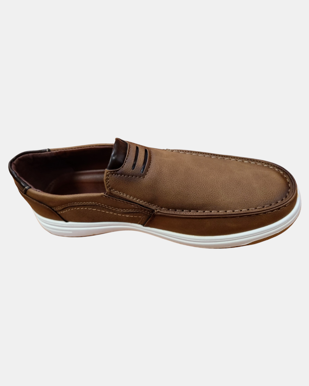 Lotti di Scarpe e Mocassini Uomo Pierre Cardin da 30, 60 o 100 pz.
