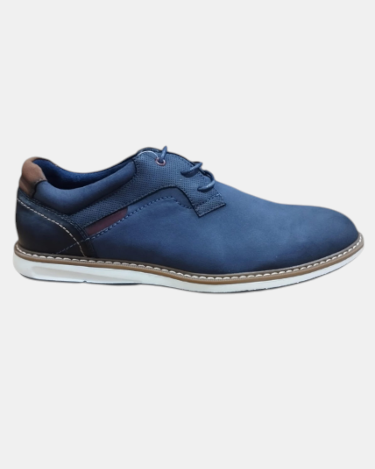 Lotti di Scarpe e Mocassini Uomo Pierre Cardin da 30, 60 o 100 pz.