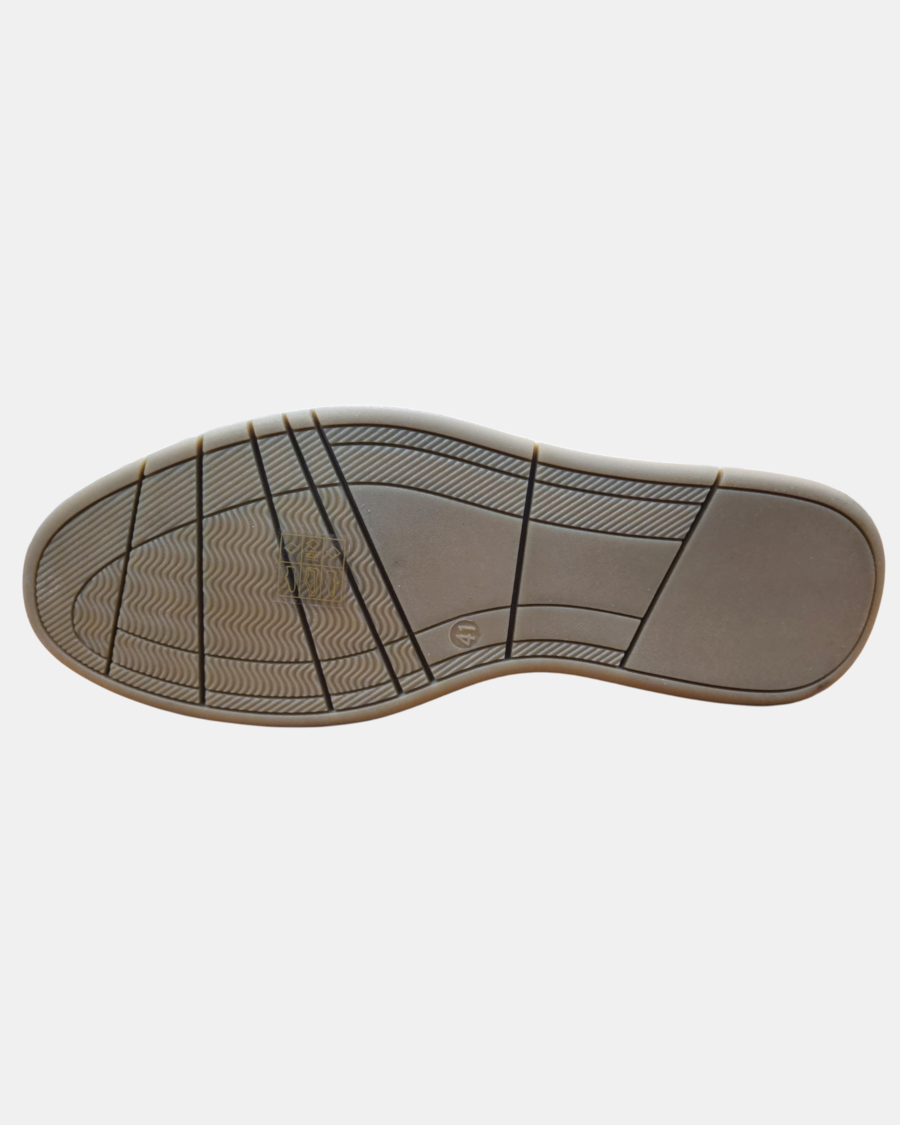 Lotti di Scarpe e Mocassini Uomo Pierre Cardin da 30, 60 o 100 pz.