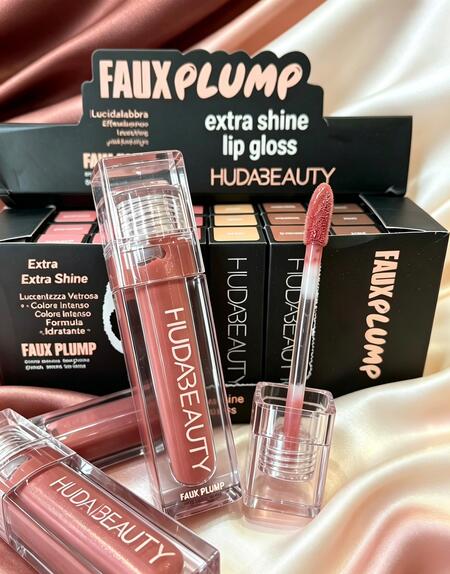 HudaBeauty Faux Plump Extra Shine Lip Gloss [Conf. da 24 pezzi]