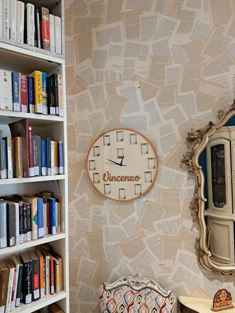 Orologio da parete in legno personalizzato