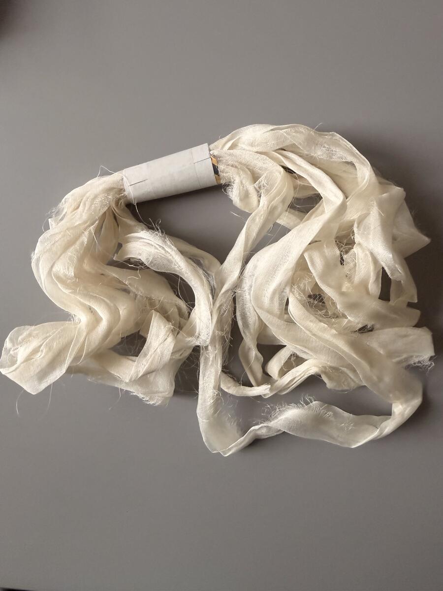 Nastro in seta di gelso colore bianco 3 m