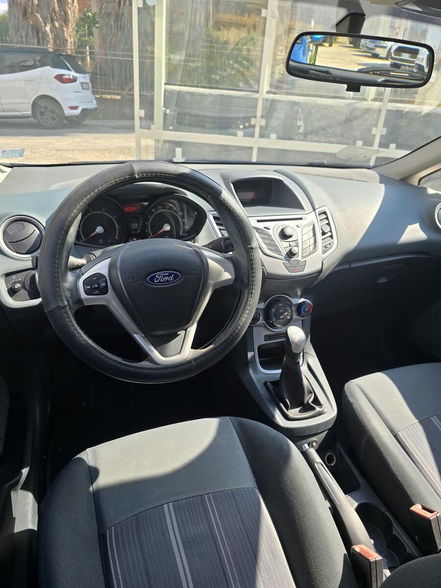Ford Fiesta 1.4 5 porte Bz.- GPL 