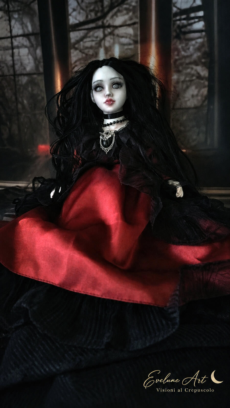 Dissea Bambola Vampira Gotica Vittoriana