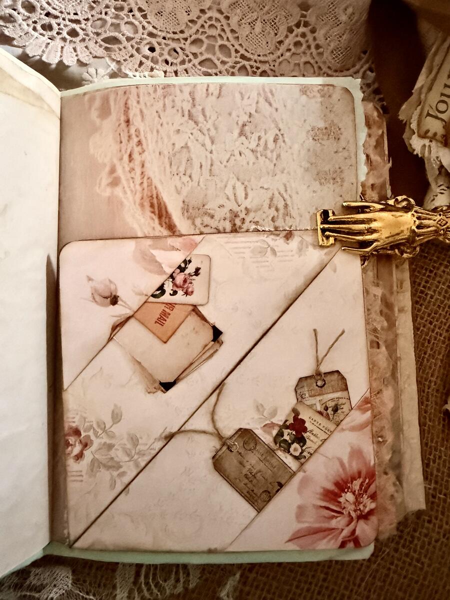 The Vintage Memory Journal