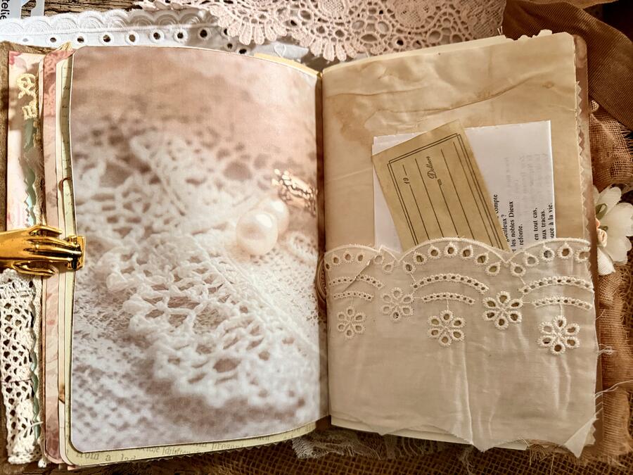 The Vintage Memory Journal
