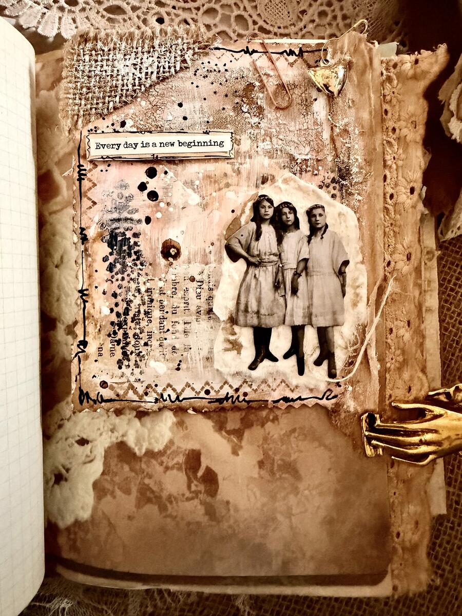 The Vintage Memory Journal