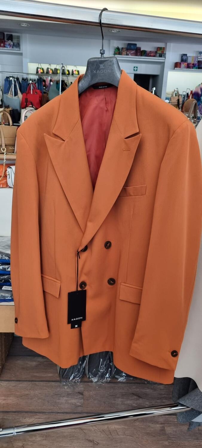 Lotti Giacche ed Abiti Uomo Firmati Made in Italy Brand Misti 25, 50 0 100 pz.