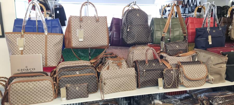 Lotti di Borse Donna Gio & Co Milano da 25, 50 o 100 pz.