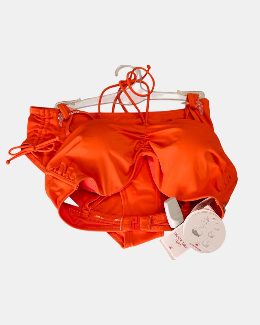 Lotti Costumi e Pareo Donna Triumph, Sloggi, Basile da 25, 50 o 100 pz.