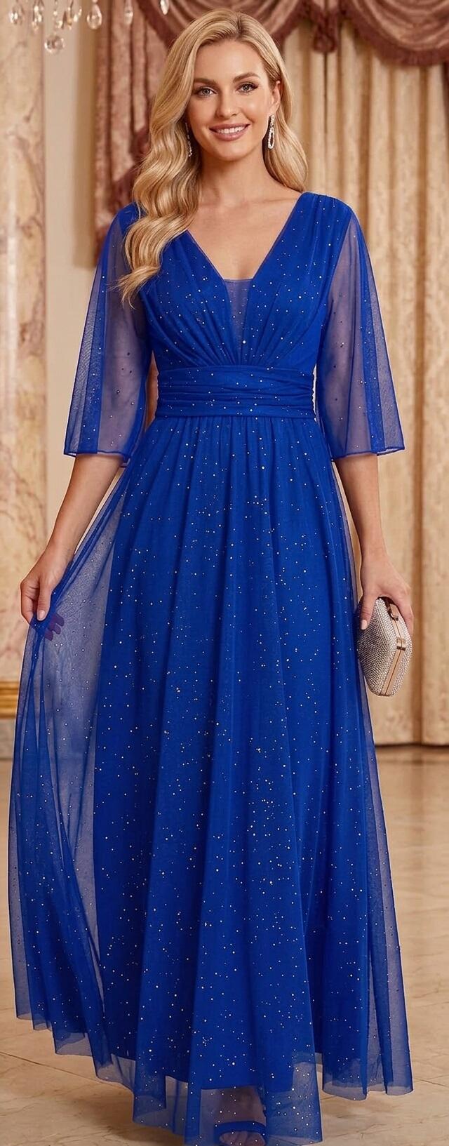Abito simply in tulle con punti argento e manichette