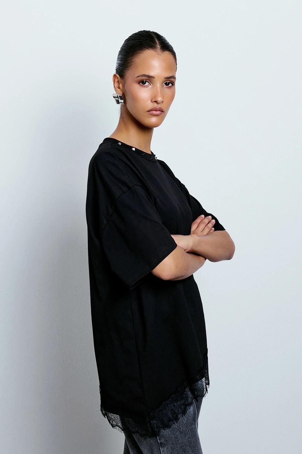 Two Way T-shirt Asimmetrica Inserto Pizzo Nero