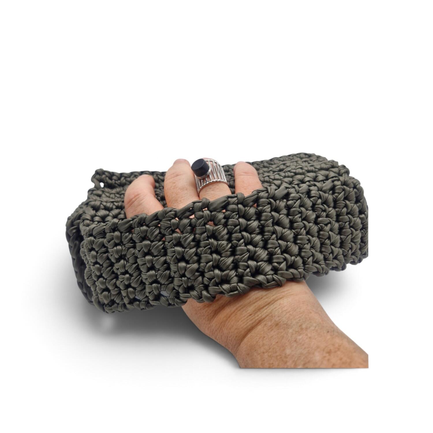 Box Clutch