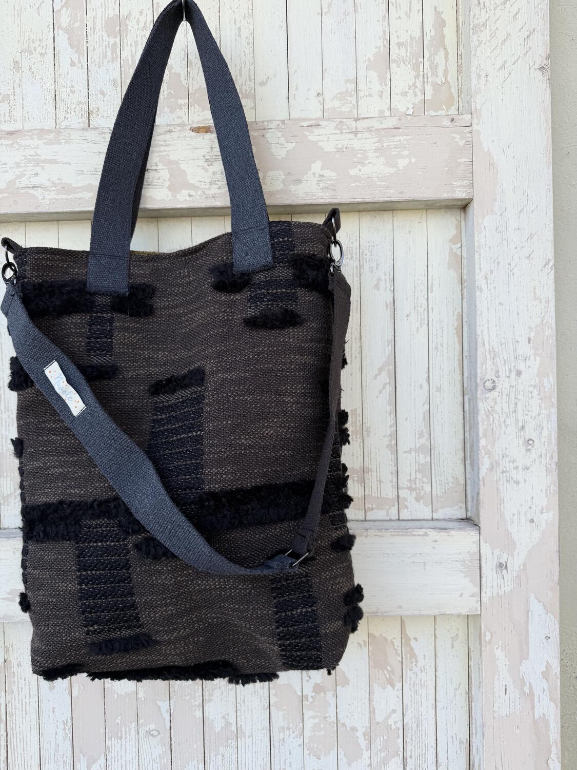 Borsa  marrone e nera 
