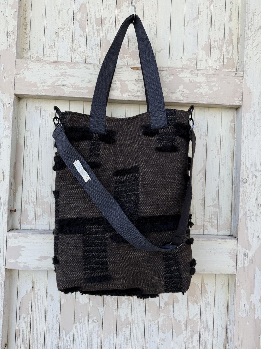 Borsa  marrone e nera 