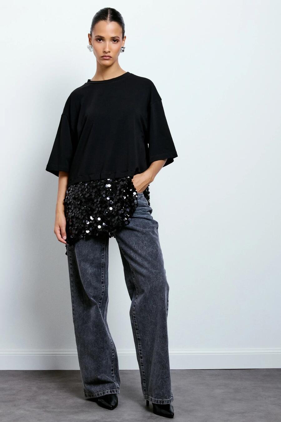 Two Way T-shirt Asimmetrica Con Paillettes Nero