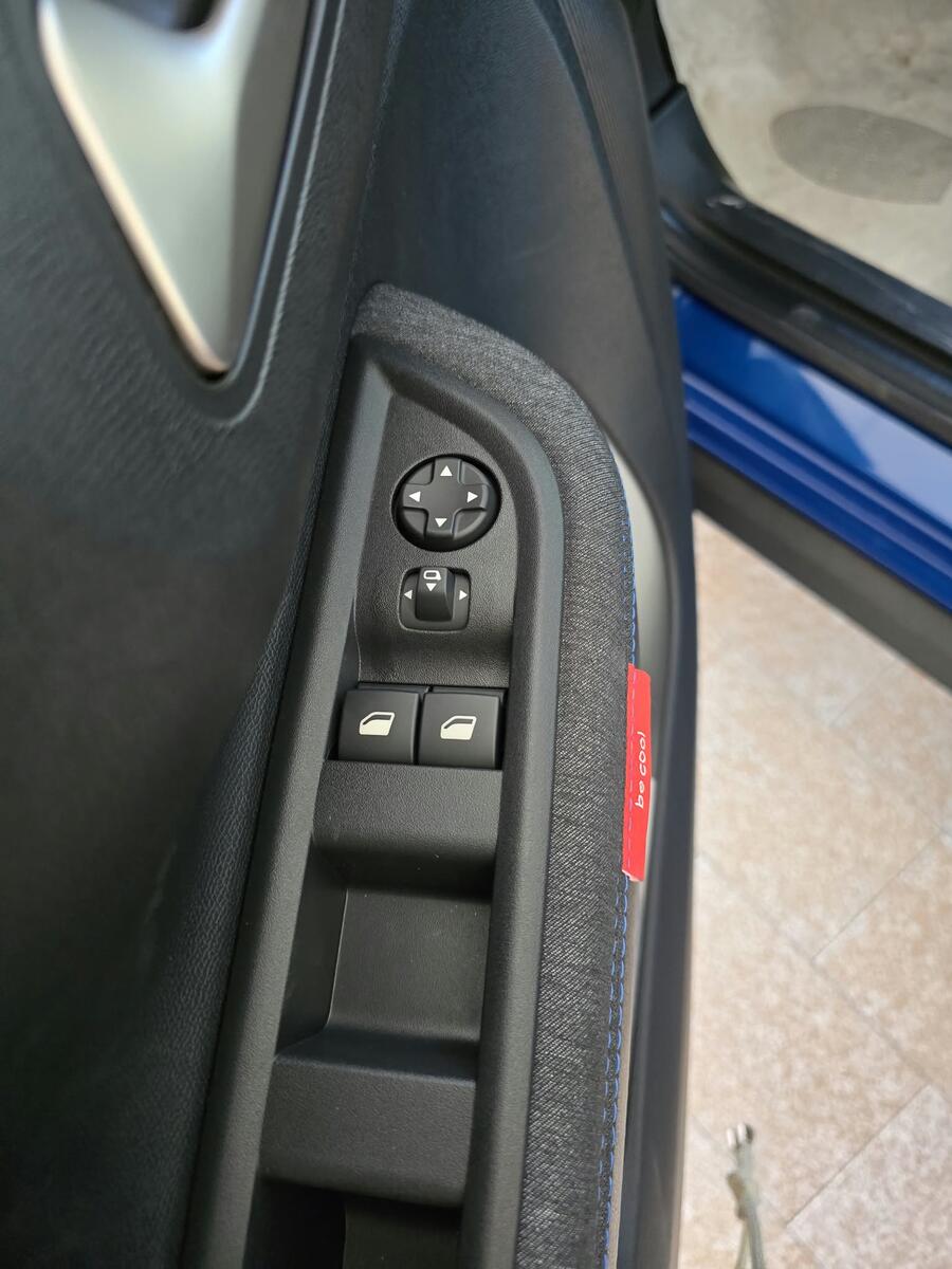Citroen C3 1.2 hybrid Max 110cv edcs6