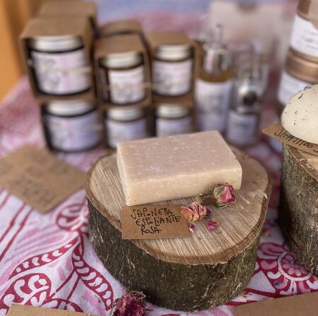 Sapone Esfoliante | Rosa Damascena
