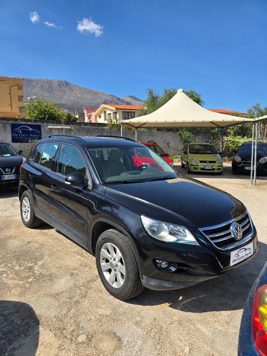 Volkswagen Tiguan 2.0 16V TDI DPF Track & Field (28°) 