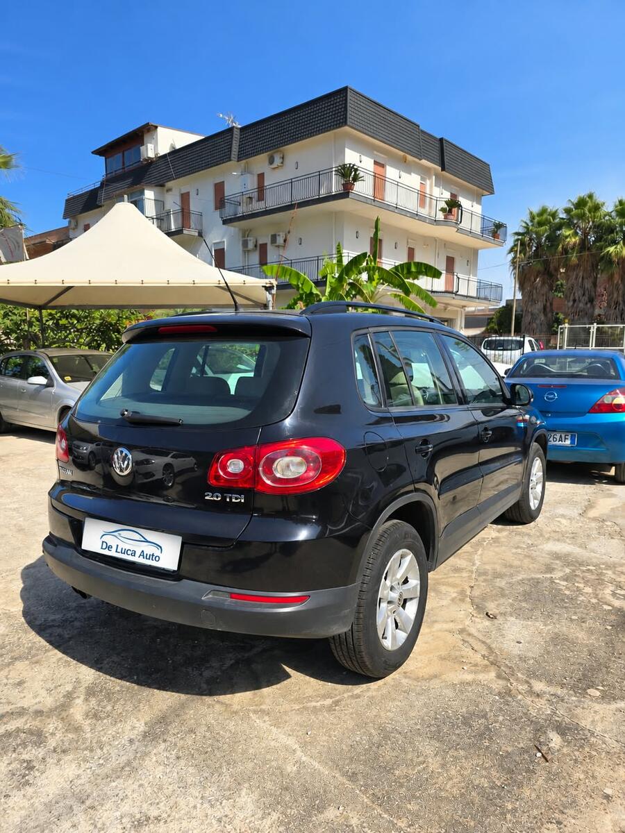 Volkswagen Tiguan 2.0 16V TDI DPF Track & Field (28°) 