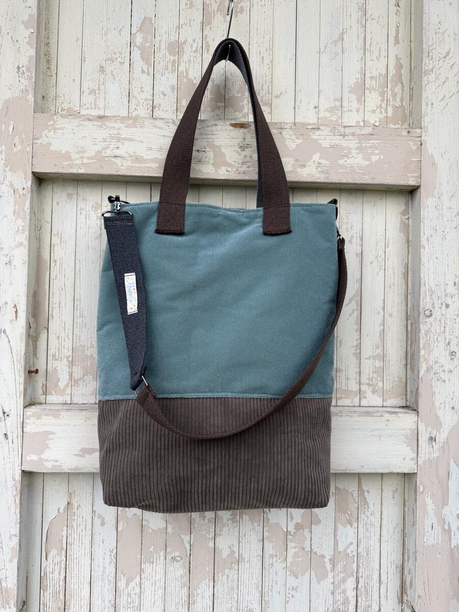 Borsa verde opalino e marrone 