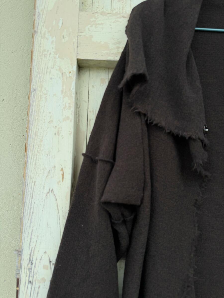 Cardigan lungo marrone scuro 