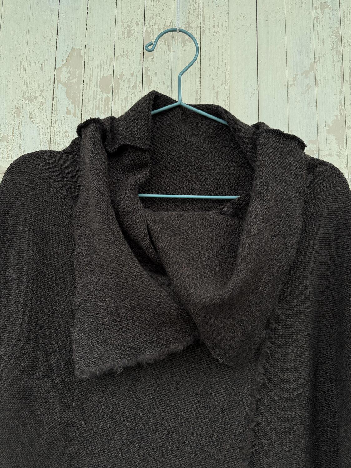 Cardigan lungo marrone scuro 